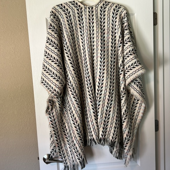 Iris Chevron stripped Kaftan from Anthropologie one size - Picture 7 of 7